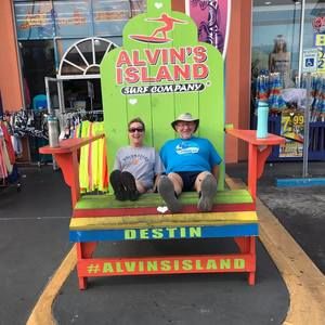 Meet your Posher, Robert